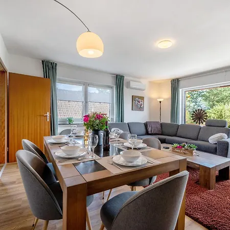 Lägenhet Ut Huuske Dorsel